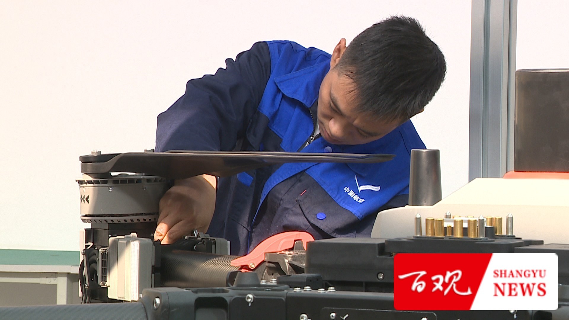 無人機1.jpg 無人機1.jpg